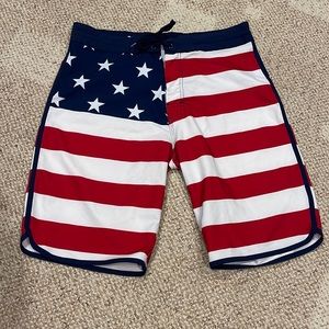 Old Navy California Mens Size 30 Swim Shorts USA
